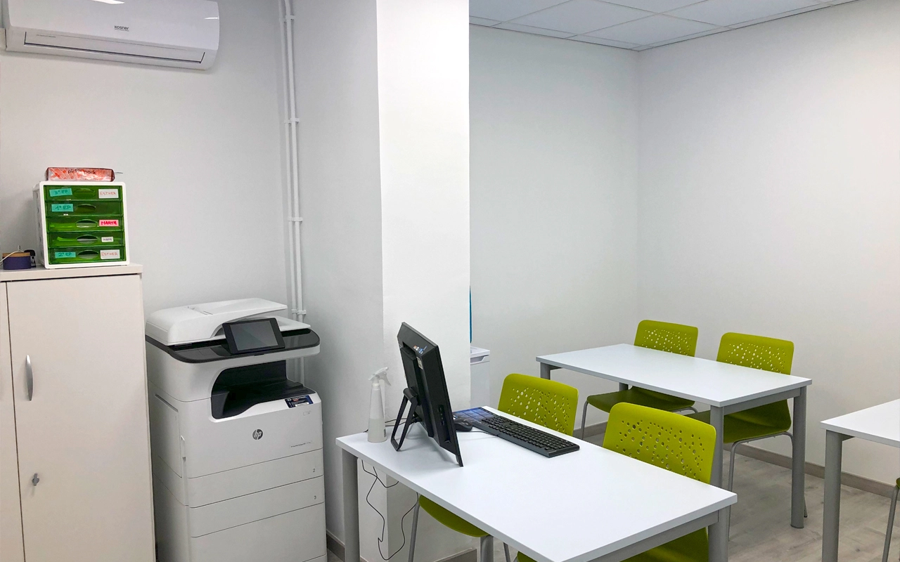 Aula Enjoy English Fraga